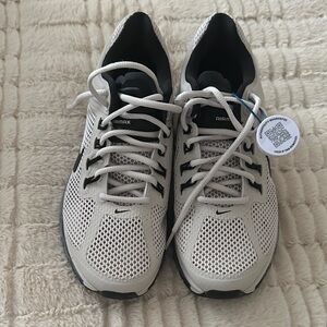 Nike Air Max Men's White and Black Athletic Shoes